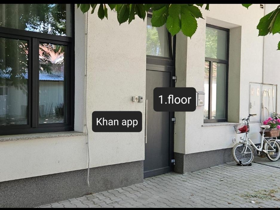 Khan Apartments Ljubljana Exteriör bild